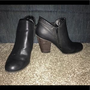 Fergie Black booties